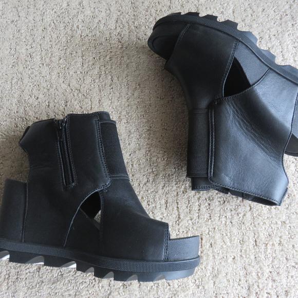 sorel joanie ii bootie